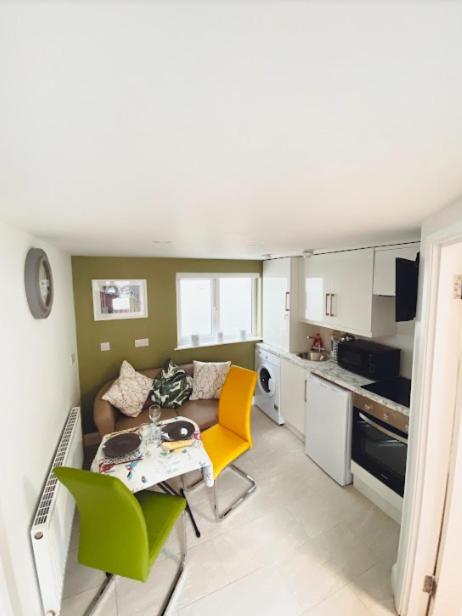 Station 36 Studio Apt พอร์ตสจ๊วต ภายนอก รูปภาพ